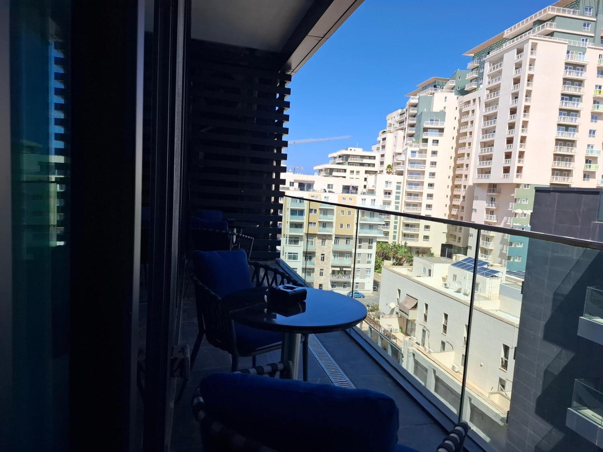 Best View Fortina Luxury Suites Слима Екстериор снимка